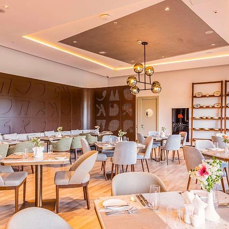 Hilton Garden Inn Samarkand Afrosiyob ภายนอก รูปภาพ