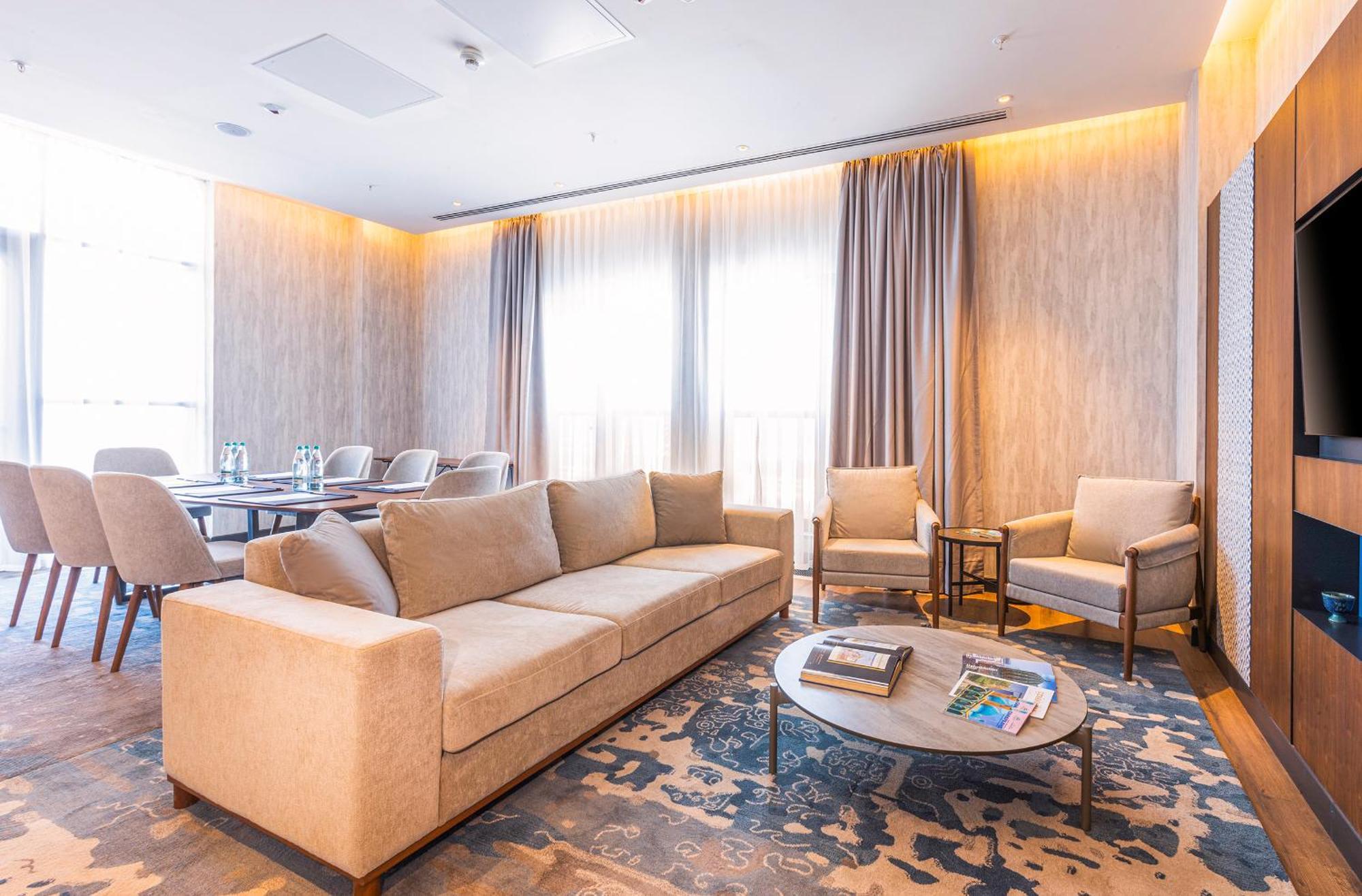 Hilton Garden Inn Samarkand Afrosiyob ภายนอก รูปภาพ