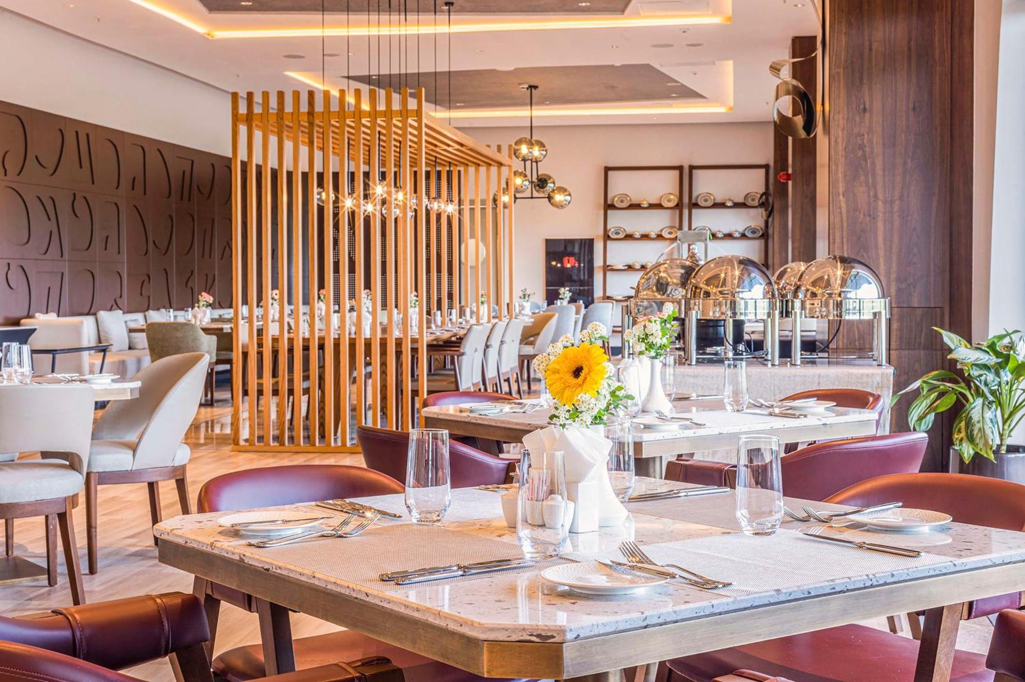 Hilton Garden Inn Samarkand Afrosiyob ภายนอก รูปภาพ