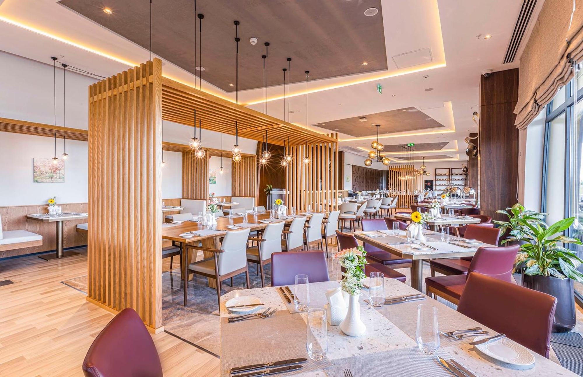Hilton Garden Inn Samarkand Afrosiyob ภายนอก รูปภาพ